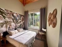 Villa Ongizatea au calme avec piscine et vue montagne - Bed and Breakfast Urrugne