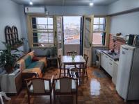 Apto Ensolarado c Vista-Varanda-Elevador 40m2 Perto Centro-Rodoviária-Metrô-Shopping-Restaurantes-Mercados-Hospitais-Aeroporto - Ferienwohnung Porto Alegre