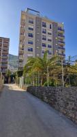 Fortunela Studio Apartment - Bed and Breakfast Budva