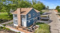 Spacious 4BDR Blue Haven Cottage in Grand Haven 150 - Chambres d’hôtes Grand Haven