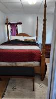 Private #2 Room in 2BR Fall River Stay Urban Haven - B&B Fall River