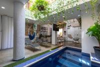 House with Private Pool & Rooftop - Bed and Breakfast Cartagena