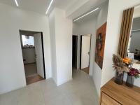 Moderne Ferienwohnung in Kleinheubach 24h Check in Fußbodenheizung Premium Ausstattung lichtdurchflutet privater Zugang Parkplatz - Chambres d'hôtes Kleinheubach