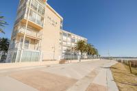 Planta baja en 1ª línea de playa - B&B La Pineda