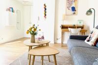 Charming Historic Center Studio - B&B La Rochelle