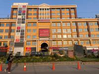 Elegant 1BHK Studio Medanta Front - Chambres d'hôtes Noida