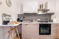 Nicuzza Holiday Home - B&B Catania