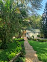 Karen Little Paradise, ECO Garden Hotel & Farm - B&B Nairobi