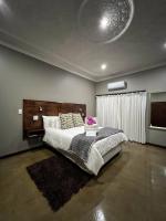 Chambre Lit Queen-Size de Luxe