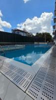 Luxury 2BR, King & Queen Beds, 13th Floor City Views, Pool & Gym, Westlands - B&B Nairobi