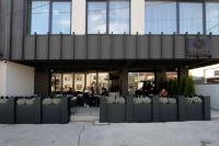 Gravity Apartments & Bar - B&B Bitola