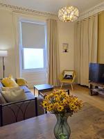 Lovely Immaculate Flat by Edinburgh Meadows - B&B Edinburgh