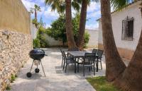 Relaxation and sun in Calpe with a nearby pool - B&B Calpe
