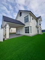 The Pine Home Villa Ayer Keroh Jasin Melaka - Bed and Breakfast Bemban