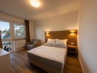 Standard Triple Room with Sea View