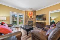 Baskins Creek 302 By Stony Brook Cabins - B&B Gatlinburg