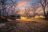 World Cup HQ! Sleeps 21-Sauna-Pickleball-6min to FIFA Shuttle - B&B Grandview