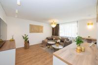 Golden Luxury Apartment- Self Check-in - B&B Panevėžys