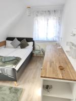 3 Zimmer Wohnung, Stuttgart Stammheim, ruhig, nähe Porsche - B&B Stoccarda