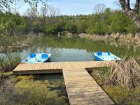 The Lodges at Eden Reserve - Pet Friendly Cabins Near Ark - B&B Williamstown