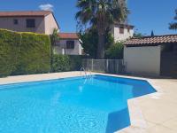 Etoile bleue Piscine, jardin et douceur de vivre - B&B Carqueiranne