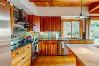 The Barn - Bed and Breakfast Gualala