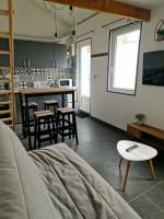 Jolie maisonnette avec terrasse et emplacement voiture à 200m de la plage - Chambres d'hôtes Berck