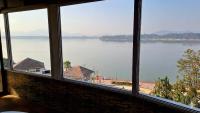 The Shire Penthouse Riverfront 3BHK - Ferienwohnung Gauhati