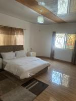 Rashlee guesthouse - B&B Freetown
