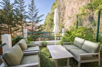 Campo de Ourique Portuguese 2-bedroom apartment with backyard - B&B Lisboa