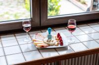 Rustic Cat - Sleeps 8 - Free Parking - Chambres d'hôtes Kavala