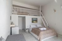 Livanios Studios - Bed and Breakfast Adámas