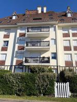 Appartement une chambre, jardin, tennis et piscine - Chambres d'hôtes Cabourg
