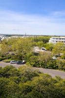 T2 100m plage vue dégagée parking privé 4per - B&B La Grande-Motte