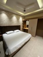 Vrs Homestay - Bed and Breakfast Mayiladuthurai