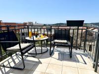 Sunny oasis with a beautiful view - B&B Traù