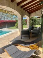 Villa Dracena mit privatem Saltwater Pool - B&B Višnjan - Visignano