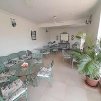 BaywoodGoa -200 meters from Morjim Beach - B&B Morjim