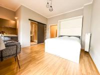 Appartamento con 1 Camera da Letto, Balcone e Vista Montagna 