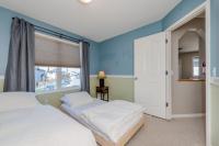 Kincora comfortable house - Bed and Breakfast Calgary