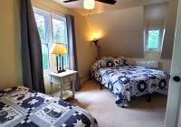Secluded Farm House at Wisteria - Ferienwohnung Eureka Springs