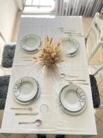 Sea Side Apartment With Balcony - Ferienwohnung Durrës
