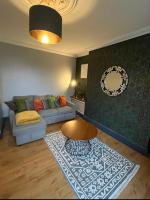 Prime location Clifton one bed self contained flat with free parking for 2 cars - B&B Bristol