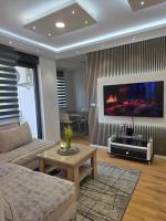 Grbavica Lux Apartments - Chambres d'hôtes Novi Sad