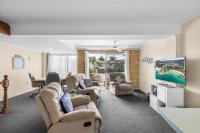 Ocean Shores Apartment 2 - B&B South West Rocks