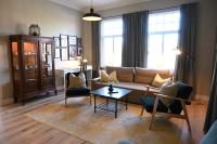 Lindenhof 1BR & Sofabed - Calm & Central Stay in Neuenburg - B&B Zetel