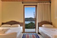 Bungalow with Sea View