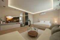 استديو تصميم حديث ودخـول ذكي - Bed and Breakfast Riyad