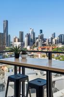 Penthouse Sleep 6 - CBD Views - Resort Pools - Games - Baby Stay - Chambres d'hôtes Brisbane