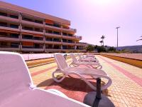 Tropicalidays Los Cristianos Seafront Bucanero - B&B Los Cristianos